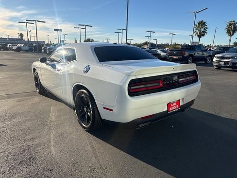 Certified 2021 Dodge Challenger SXT image 5