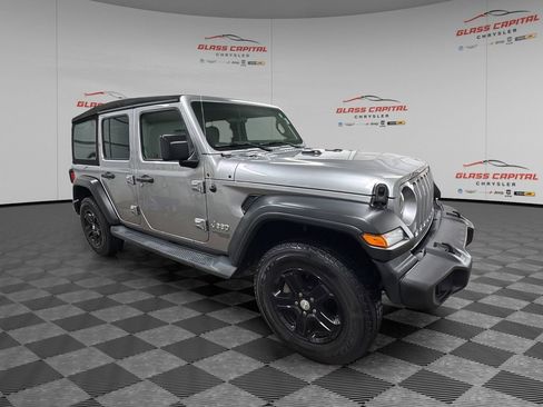 Used 2018 Jeep Wrangler Unlimited Sport S AWD/4WD image 1