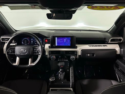 Certified 2024 Toyota Tacoma TRD Off-Road image 23