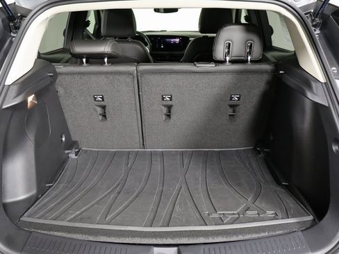 Used 2025 Buick Encore GX Avenir image 15