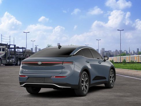 New 2026 Toyota Crown XLE image 9