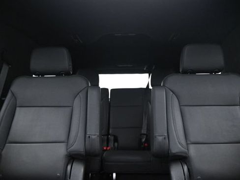 Used 2023 Chevrolet Tahoe Z71 AWD/4WD image 15