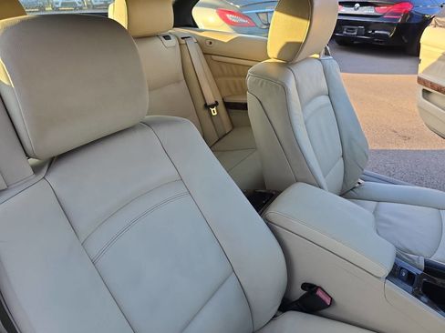 Used 2008 BMW 328i Convertible image 25