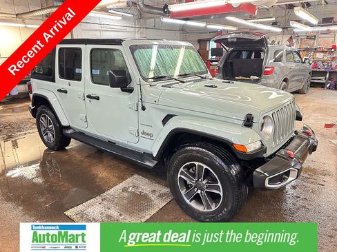 Used 2023 Jeep Wrangler Unlimited Sahara w/ Cold Weather Group AWD/4WD image 1