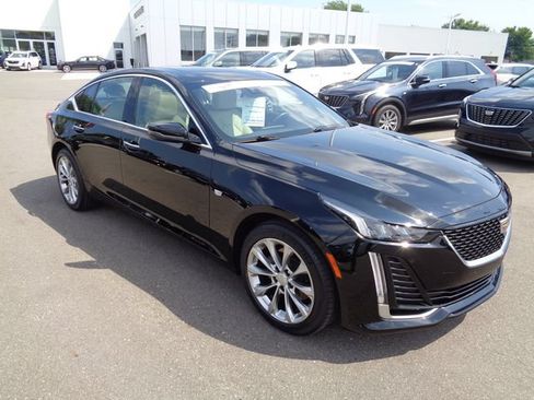 Used 2022 Cadillac CT5 Premium Luxury w/ Climate Package AWD/4WD image 3