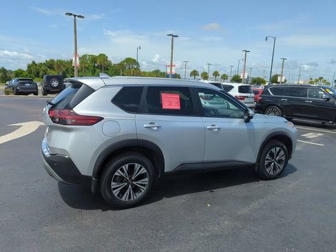Certified 2023 Nissan Rogue SV w/ SV Premium B Package AWD/4WD image 5