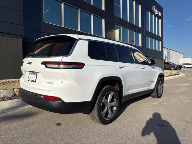 Used 2021 Jeep Grand Cherokee L Limited AWD/4WD image 3