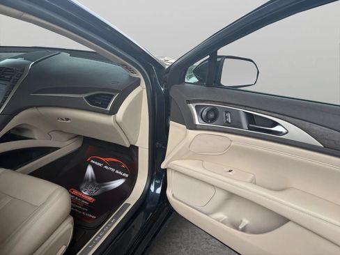 Used 2020 Lincoln MKZ Reserve w/ Elements Package AWD/4WD image 19