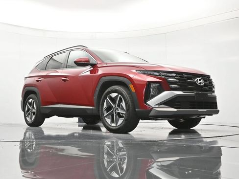 Used 2025 Hyundai Tucson SEL FWD image 38