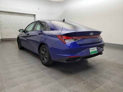 Used 2021 Hyundai Elantra SEL image 5