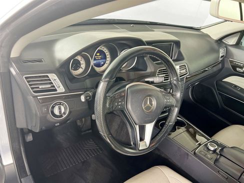 Used 2017 Mercedes-Benz E 400 Cabriolet image 8