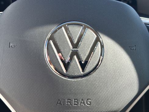 New 2026 Volkswagen Atlas SEL image 21