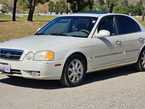 Used 2004 Kia Optima EX image 2