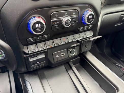 Certified 2023 GMC Sierra 2500 AT4 w/ AT4 Premium Plus Package image 31