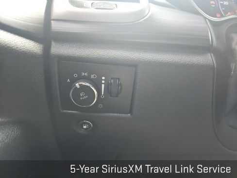 Used 2019 Jeep Grand Cherokee Altitude image 43