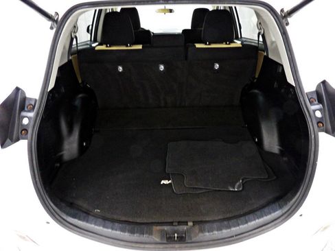 Used 2016 Toyota RAV4 XLE image 13