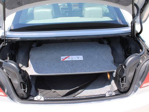 Used 2009 BMW 328i Convertible image 28