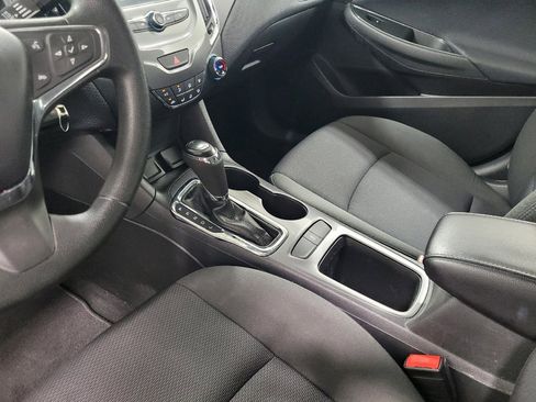 Used 2016 Chevrolet Cruze LT FWD image 26