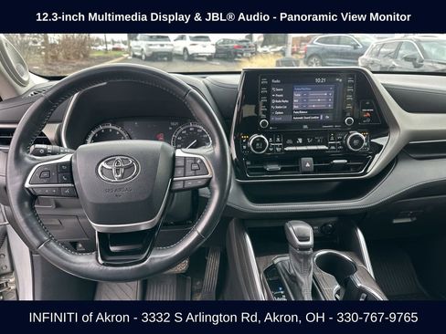 Used 2022 Toyota Highlander Limited AWD/4WD image 49
