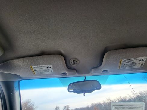 Used 2012 Chevrolet Colorado W/T image 19