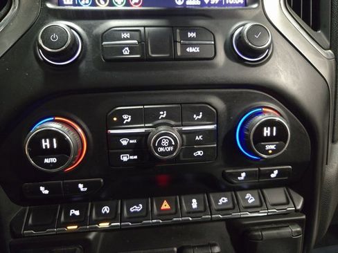 Used 2020 Chevrolet Silverado 1500 LT Trail Boss image 23