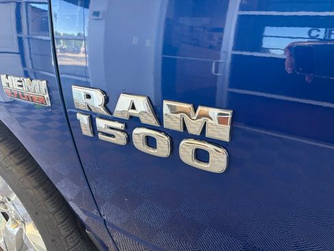 Used 2016 RAM 1500 Big Horn AWD/4WD image 11