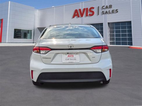 Used 2024 Toyota Corolla LE image 7