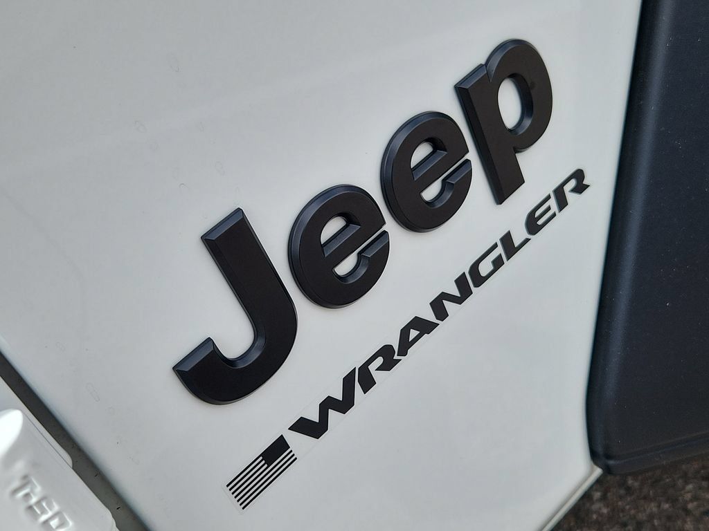 Certified 2025 Jeep Wrangler Unlimited Sport AWD/4WD image 12