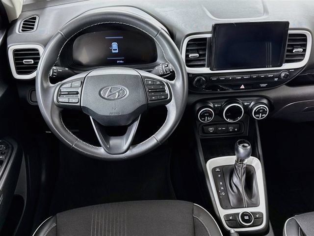 Certified 2024 Hyundai Venue Limited FWD image 24