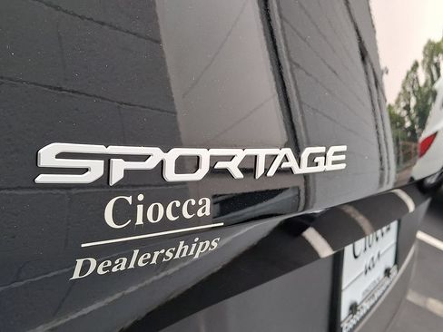 Used 2023 Kia Sportage X-Line w/ X-Line Premium Package AWD/4WD image 33