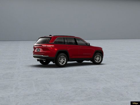 New 2026 Jeep Grand Cherokee Laredo X image 8