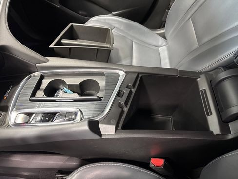 Used 2024 Buick Enclave Essence w/ Technology Package image 26