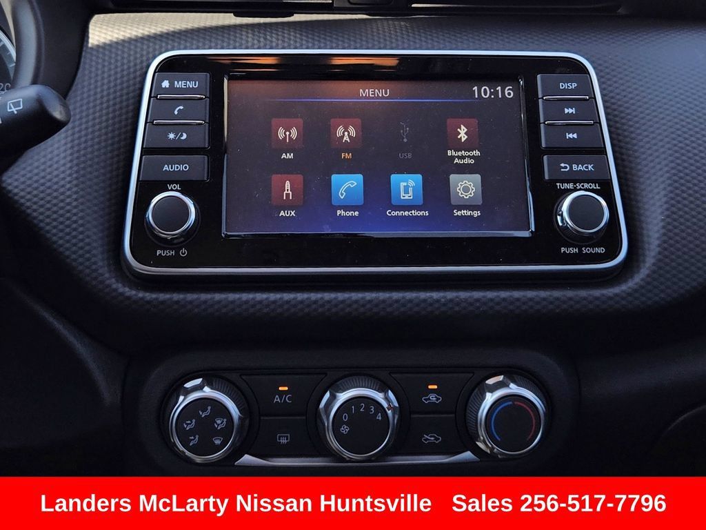 Used 2025 Nissan Kicks Play S FWD image 18