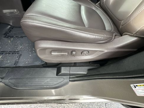 Used 2023 Honda Odyssey Touring image 14