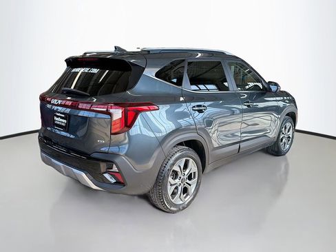Used 2024 Kia Seltos S image 9