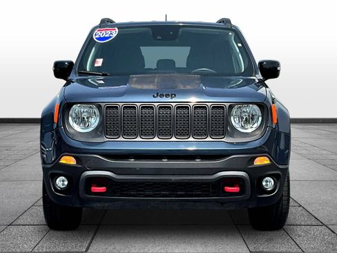 Used 2023 Jeep Renegade Trailhawk AWD/4WD image 2