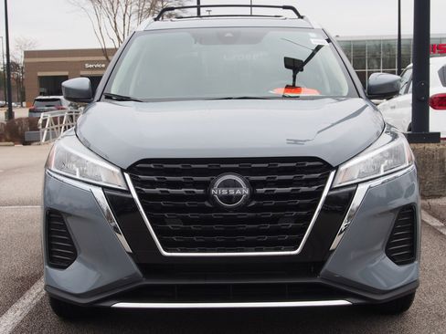 Used 2024 Nissan Kicks SV w/ Interior Electronics Package image 2