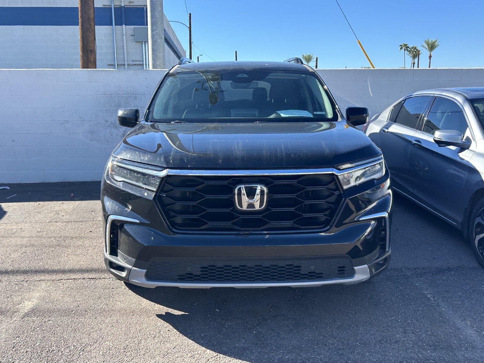 Used 2024 Honda Pilot Touring image 4