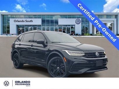 Certified 2022 Volkswagen Tiguan SE R-Line