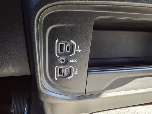 Used 2024 RAM 2500 Big Horn image 9