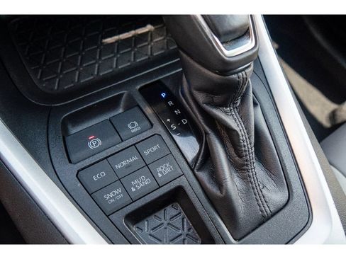 Used 2021 Toyota RAV4 XLE Premium AWD/4WD image 25