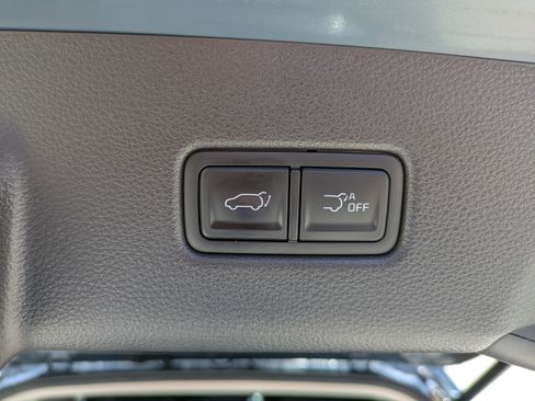 Used 2022 Kia Carnival SX FWD image 12