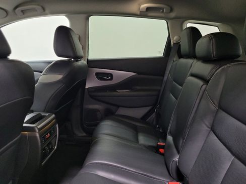 Used 2020 Nissan Murano SL image 18