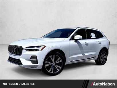 Used 2022 Volvo XC60 B5 Inscription w/ Advanced Package