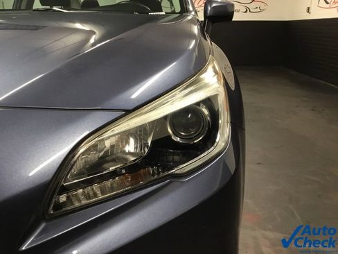 Used 2017 Subaru Legacy 2.5i Premium AWD/4WD image 17