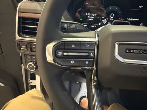 New 2026 GMC Yukon Denali w/ Advanced Technology Package AWD/4WD image 34