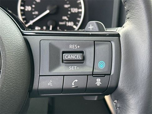 Certified 2023 Nissan Rogue SV w/ SV Premium B Package image 33