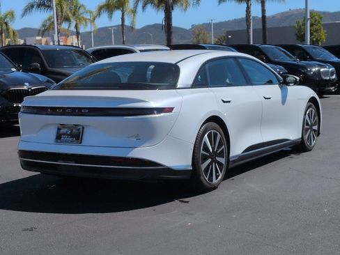 Used 2024 Lucid Air Touring AWD/4WD image 10