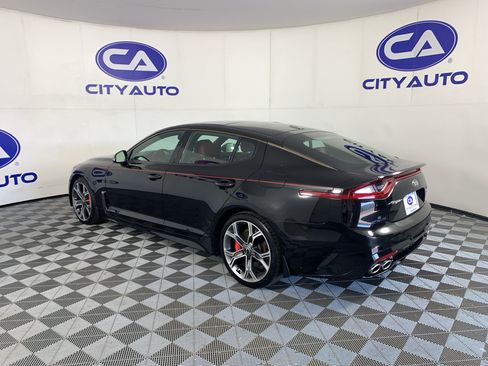 Used 2018 Kia Stinger GT2 AWD/4WD image 5