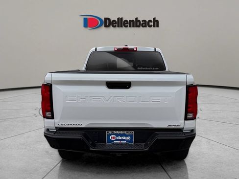 Used 2024 Chevrolet Colorado ZR2 w/ Technology Package AWD/4WD image 3